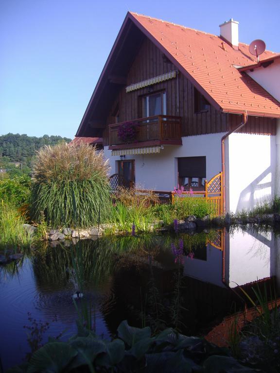 Hotel Garni Huegellandhof Neuhaus am Klausenbach Zewnętrze zdjęcie