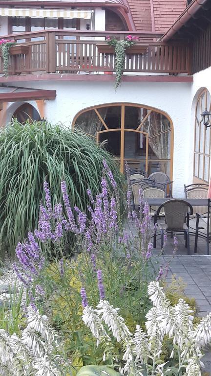 Hotel Garni Huegellandhof Neuhaus am Klausenbach Zewnętrze zdjęcie