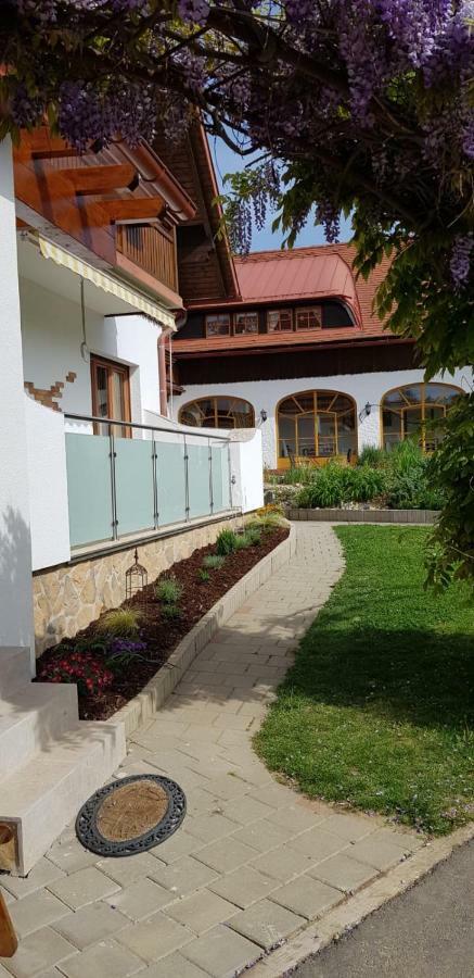 Hotel Garni Huegellandhof Neuhaus am Klausenbach Zewnętrze zdjęcie